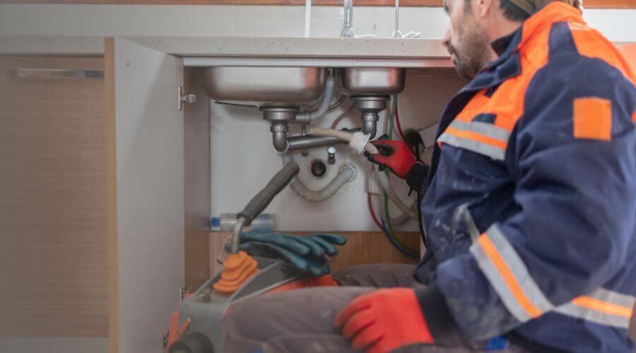 Professional slab leak plumber services in Kirkland, IL